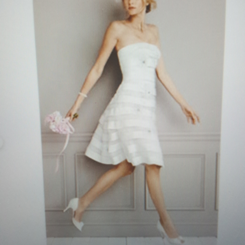 Galina Ivory Short Lace Appliqued Wedding Dress Sz 6